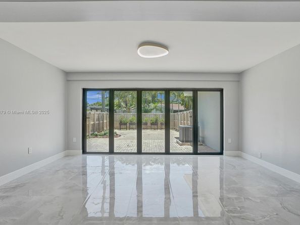 1424 Adams St, Hollywood FL 33020