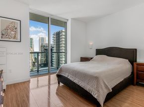 79 SW 12th St 2107S, Miami FL 33130