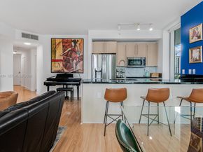 79 SW 12th St 2107S, Miami FL 33130