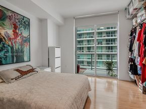 79 SW 12th St 2107S, Miami FL 33130