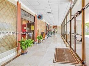 400 Kings Point Dr 1006, Sunny Isles Beach FL 33160