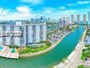 400 Kings Point Dr 1006, Sunny Isles Beach FL 33160