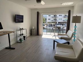 3642 NE 171st St 203, North Miami Beach FL 33160