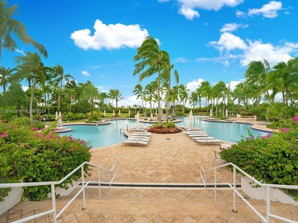 100 S Pointe Dr 3601, Miami Beach FL 33139