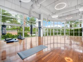 100 S Pointe Dr 3601, Miami Beach FL 33139