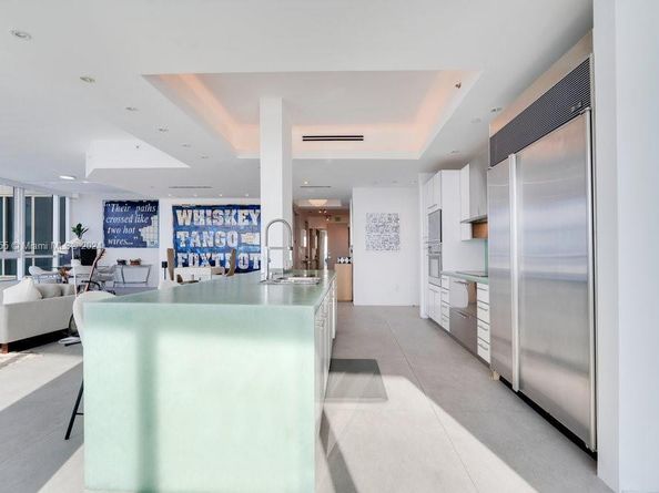 100 S Pointe Dr 3601, Miami Beach FL 33139