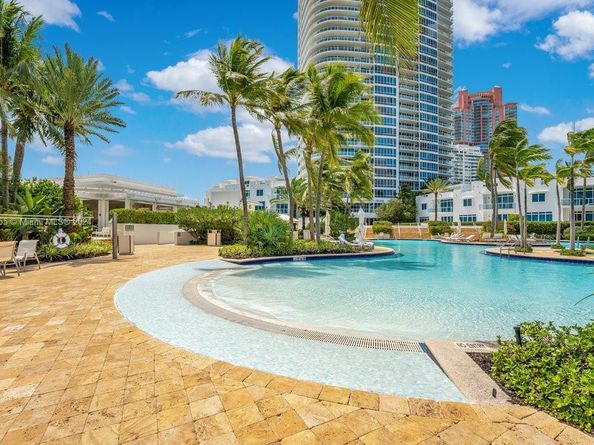 100 S Pointe Dr 3601, Miami Beach FL 33139