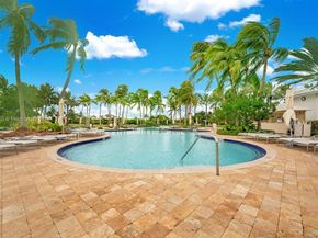 100 S Pointe Dr 3601, Miami Beach FL 33139