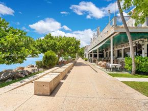 100 S Pointe Dr 3601, Miami Beach FL 33139