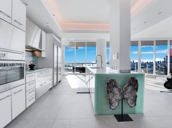 100 S Pointe Dr 3601, Miami Beach FL 33139
