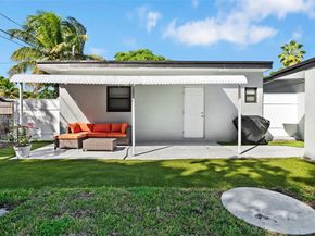 13840 NW 5th Ct, North Miami FL 33168
