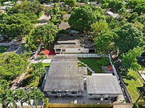 13840 NW 5th Ct, North Miami FL 33168