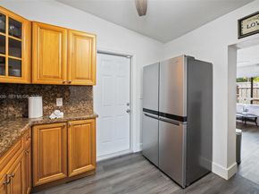 13840 NW 5th Ct, North Miami FL 33168