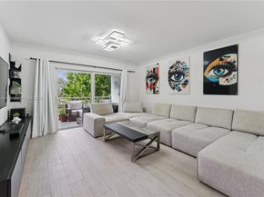 4400 Hillcrest Dr 303B, Hollywood FL 33021