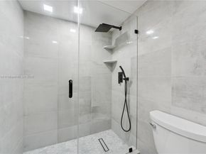 4400 Hillcrest Dr 303B, Hollywood FL 33021