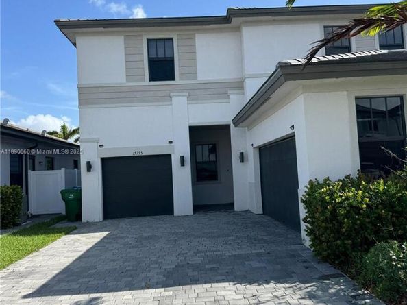 17355 SW 41st St, Miramar FL 33029
