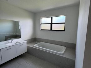 17355 SW 41st St, Miramar FL 33029