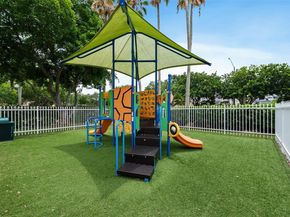 15376 NW 14th Mnr, Pembroke Pines FL 33028