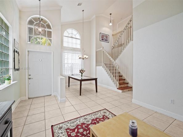 15376 NW 14th Mnr, Pembroke Pines FL 33028