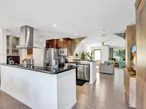 755 NW 35th St, Oakland Park FL 33309