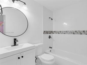 7197 SW 152nd Pl, Miami FL 33193