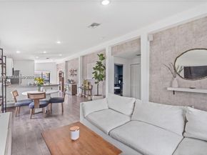 944 NW 64th St, Miami FL 33150