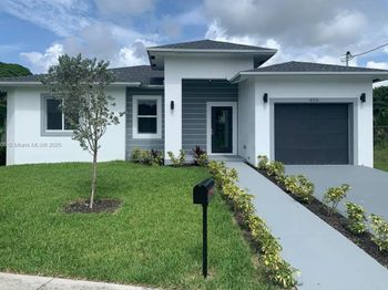 655 NW 24th Ave