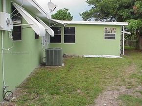 3140 NW 81st Ter, Miami FL 33147