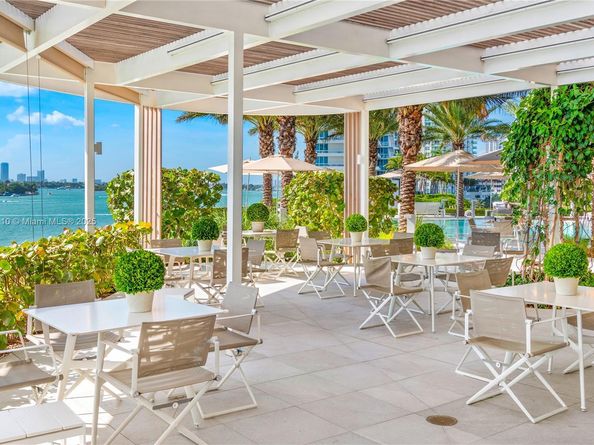 450 Alton Rd 2705, Miami Beach FL 33139