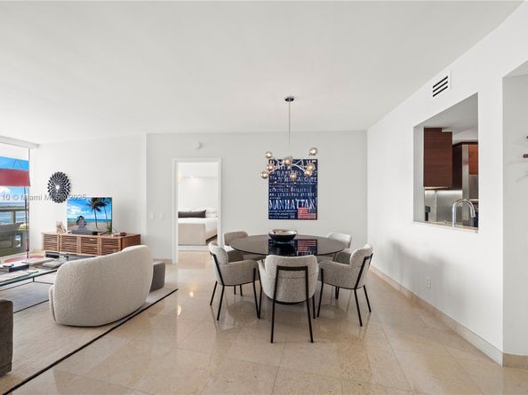 450 Alton Rd 2705, Miami Beach FL 33139