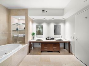 450 Alton Rd 2705, Miami Beach FL 33139