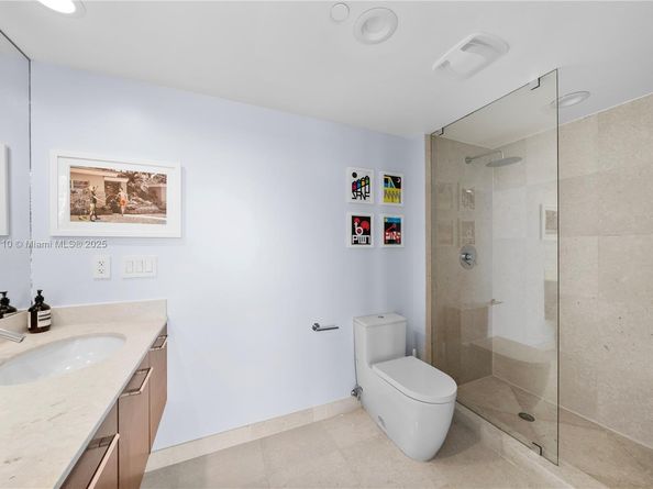 450 Alton Rd 2705, Miami Beach FL 33139