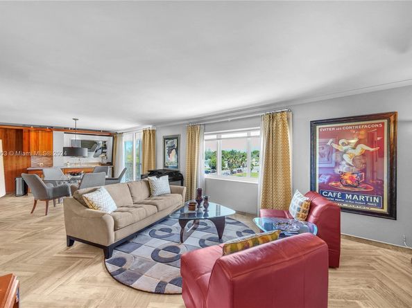 720 Bayshore Dr 402, Fort Lauderdale FL 33304