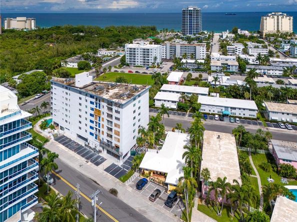 720 Bayshore Dr 402, Fort Lauderdale FL 33304