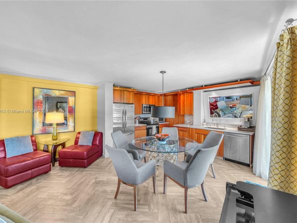 720 Bayshore Dr 402, Fort Lauderdale FL 33304