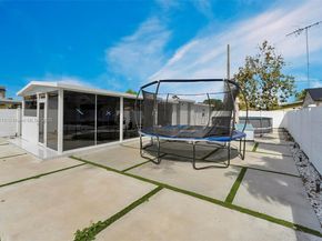 7101 SW 21st St, Miami FL 33155