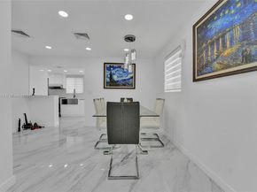 7101 SW 21st St, Miami FL 33155