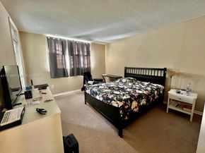 1700 NE 191st St 508, Miami FL 33179