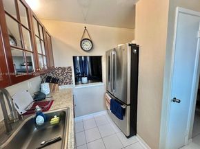 1700 NE 191st St 508, Miami FL 33179