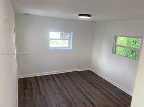 877 NE 63rd St, Fort Lauderdale FL 33334