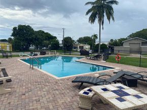 877 NE 63rd St, Fort Lauderdale FL 33334