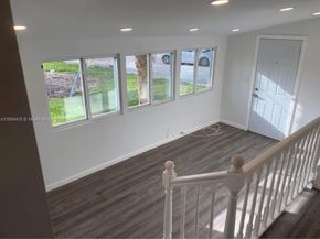 877 NE 63rd St, Fort Lauderdale FL 33334