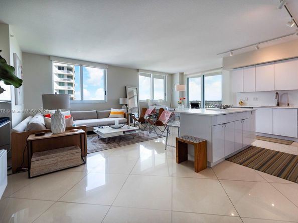 1755 E Hallandale Beach Blvd 1502E, Hallandale Beach FL 33009