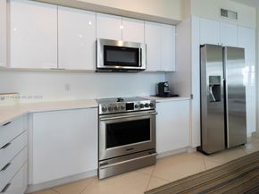 1755 E Hallandale Beach Blvd 1502E, Hallandale Beach FL 33009