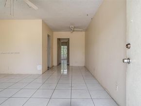 50 NW 204th St H7, Miami Gardens FL 33169