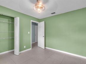 7821 NW 45th St, Lauderhill FL 33351