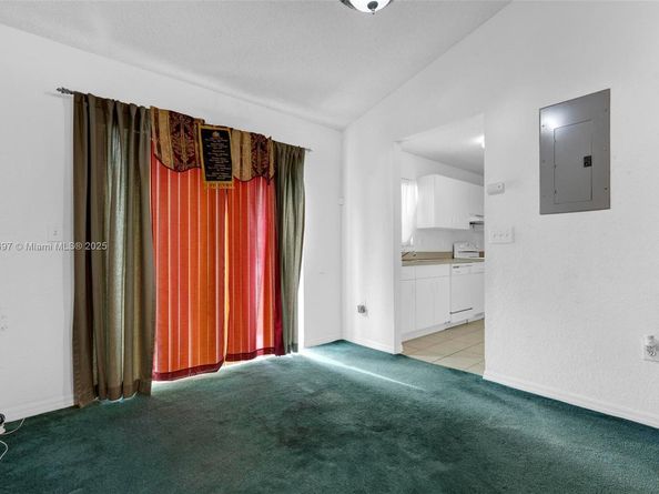 3110 NW 203rd Ter, Miami Gardens FL 33056