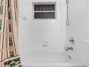 3110 NW 203rd Ter, Miami Gardens FL 33056