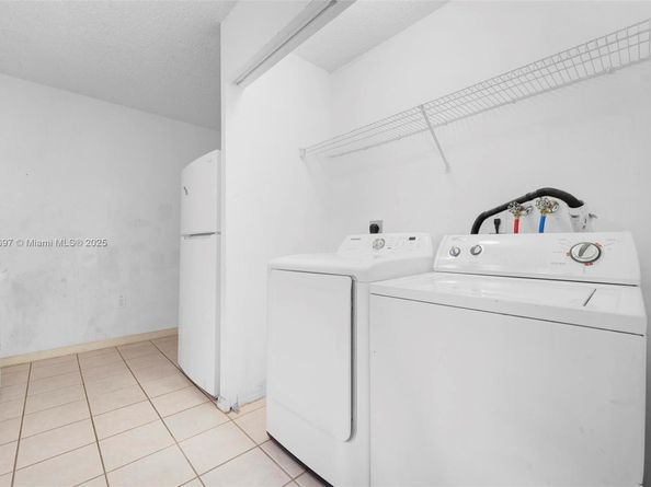 3110 NW 203rd Ter, Miami Gardens FL 33056