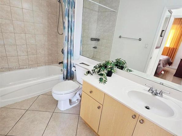 2280 SW 32nd Ave 511, Miami FL 33145